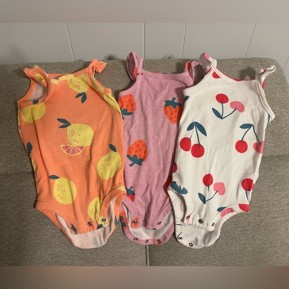 3-onesie tanks size 9 months
